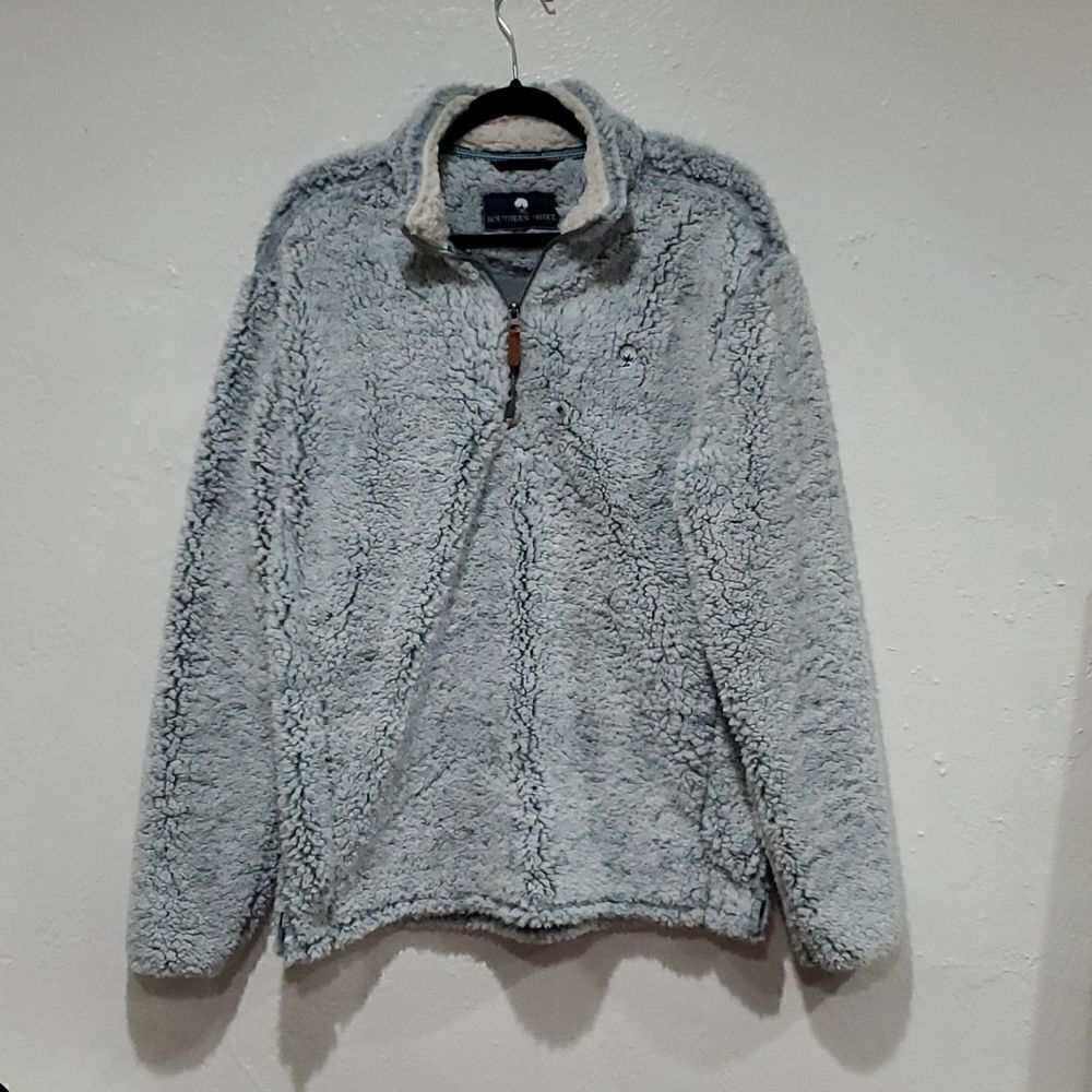 Southern Shirt Company Quarter Zip Sherpa Pullover in Alloy Grey